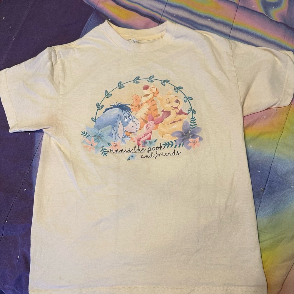 Disney Cream Winnie the Pooh and Friends Tee